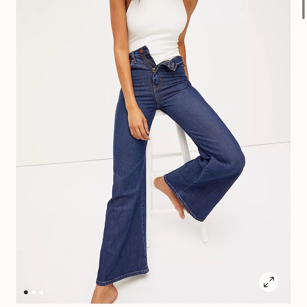 Wrangler Wanderer High Rise Flare Jeans